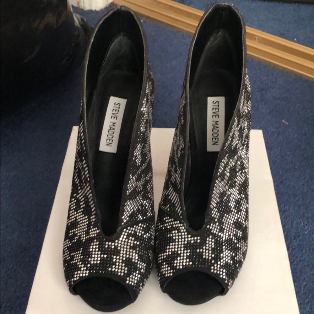 Steve Madden St Lucia booties